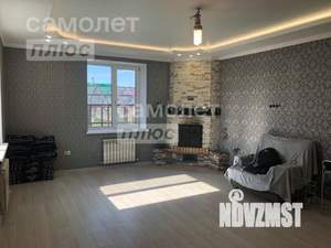 Дом 160м&sup2;, 2-этажный, участок 6 сот.  