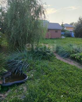 Дом 300м², 3-этажный, участок 11 сот.  