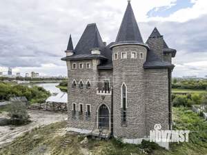 Дом 420м², 3-этажный, участок 12 сот.  