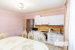 Дом 140м&sup2;, 2-этажный, участок 4 сот.  