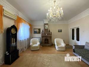 Дом 276м², 2-этажный, участок 13 сот.  