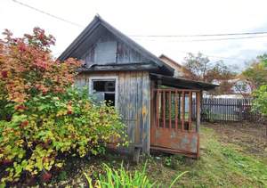 Дом 14м&sup2;, 2-этажный, участок 4 сот.  