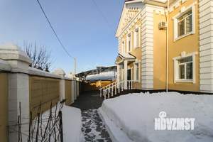 Дом 196м&sup2;, 2-этажный, участок 5 сот.  