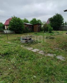 Дом 30м², 2-этажный, участок 5 сот.  