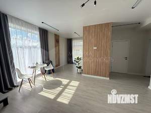 Коттедж 110м², 2-этажный, участок 5 сот.  