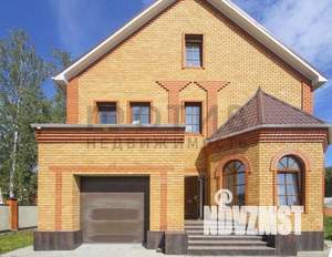 Дом 260м&sup2;, 3-этажный, участок 15 сот.  