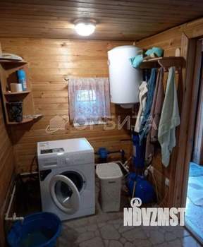 Дом 30м&sup2;, 2-этажный, участок 7 сот.  