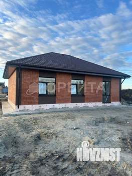 Дом 96м&sup2;, 2-этажный, участок 6 сот.  