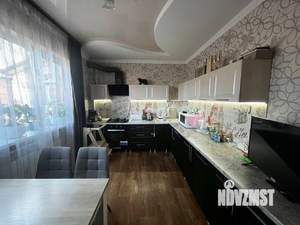 Дом 162м², 2-этажный, участок 4 сот.  