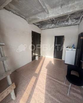 Дом 180м&sup2;, 2-этажный, участок 0 сот.  