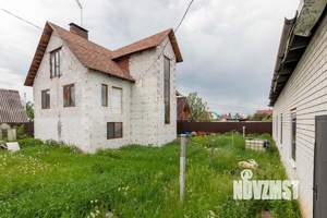 Коттедж 350м&sup2;, 3-этажный, участок 4 сот.  