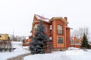 Дом 319м², 3-этажный, участок 15 сот.  