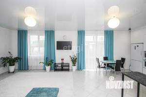 Дом 180м², 2-этажный, участок 10 сот.  