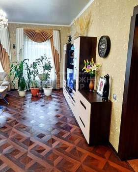 Дом 163м², 2-этажный, участок 16 сот.  