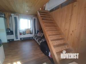 Дом 50м&sup2;, 2-этажный, участок 10 сот.  