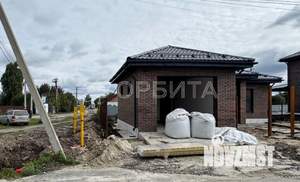 Дом 90м&sup2;, 2-этажный, участок 4 сот.  