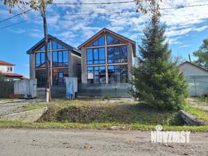 Дом 99м&sup2;, 2-этажный, участок 1 сот.  