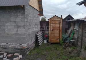 Дом 18м&sup2;, 2-этажный, участок 4 сот.  