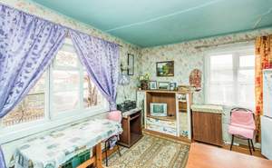 Дом 60м², 2-этажный, участок 6 сот.  