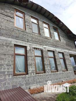 Коттедж 300м², 2-этажный, участок 10 сот.  