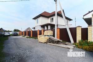 Дом 188м&sup2;, 2-этажный, участок 8 сот.  