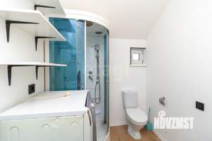 Дом 42м&sup2;, 2-этажный, участок 10 сот.  