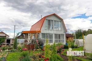 Дом 93м&sup2;, 2-этажный, участок 9 сот.  