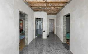 Дом 210м&sup2;, 2-этажный, участок 6 сот.  