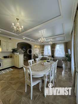 Дом 144м&sup2;, 2-этажный, участок 6 сот.  