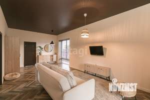 Дом 240м², 2-этажный, участок 6 сот.  