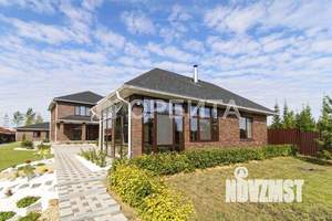 Дом 250м&sup2;, 2-этажный, участок 25 сот.  