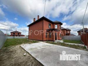 Дом 160м², 2-этажный, участок 9 сот.  