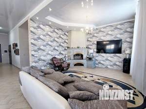 Дом 223м&sup2;, 2-этажный, участок 9 сот.  