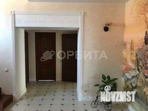 Дом 274м², 2-этажный, участок 15 сот.  