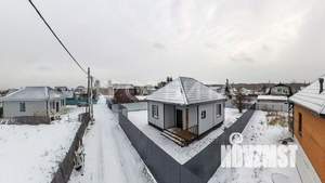 Дом 61м&sup2;, 2-этажный, участок 6 сот.  