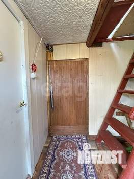 Дом 40м&sup2;, 2-этажный, участок 5 сот.  