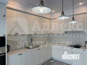 Коттедж 222м&sup2;, 2-этажный, участок 10 сот.  