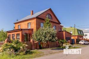Коттедж 525м², 2-этажный, участок 10 сот.  