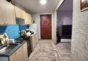 Дом 42м&sup2;, 2-этажный, участок 6 сот.  