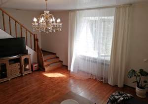 Дом 270м², 2-этажный, участок 6 сот.  