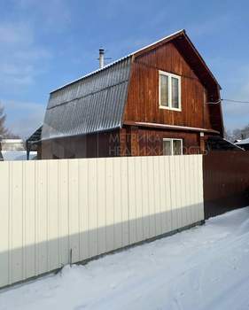 Дом 60м&sup2;, 2-этажный, участок 7 сот.  
