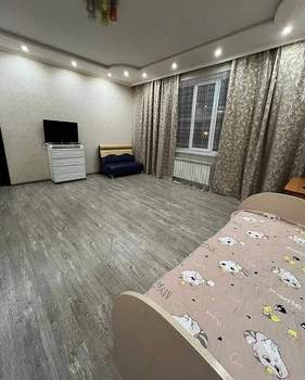 Дом 368м&sup2;, 2-этажный, участок 7 сот.  