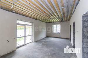 Дом 80м&sup2;, 2-этажный, участок 6 сот.  