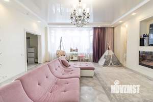 Дом 258м², 3-этажный, участок 6 сот.  