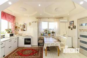 Дом 90м&sup2;, 2-этажный, участок 5 сот.  