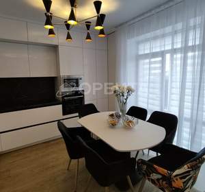 Дом 102м&sup2;, 3-этажный, участок 0 сот.  