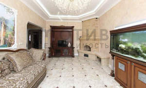 Дом 260м&sup2;, 3-этажный, участок 0 сот.  