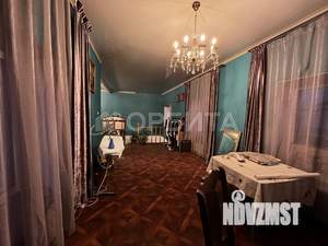 Дом 232м&sup2;, 2-этажный, участок 7 сот.  