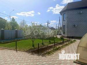 Дом 200м&sup2;, 2-этажный, участок 9 сот.  