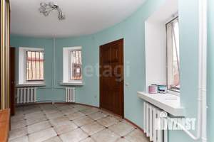 Дом 304м², 2-этажный, участок 10 сот.  